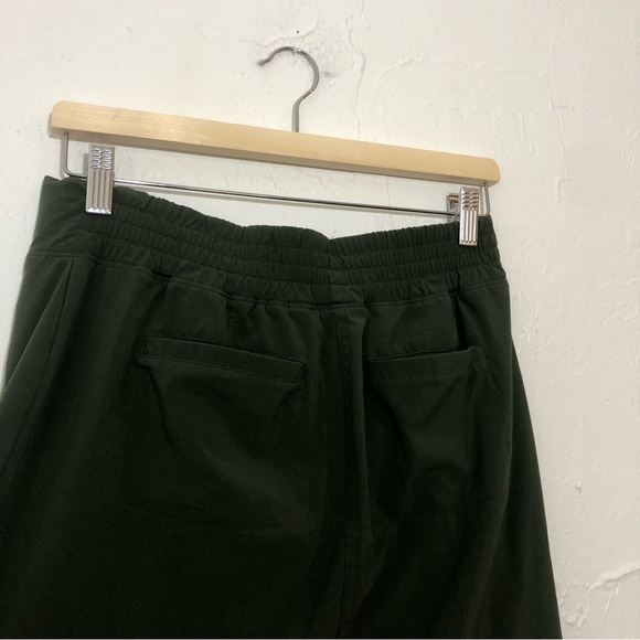 Athleta Chelsea Cargo Skort Tennis Skirt With Shorts Activewear Olive Green 6 - Picture 8 of 9